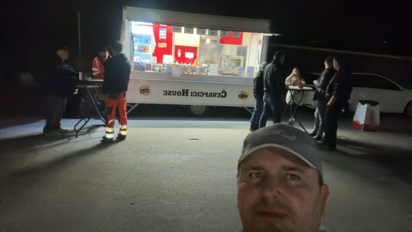 E5F95251-5D7C-4716-A2CA-864B3000C9A3